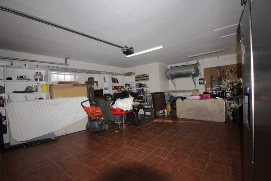 3 Bedroom Property for Sale in Wavecrest Eastern Cape